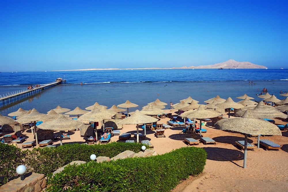 Charmillion Club Resort Sharm el Sheikh Esterno foto Beach at the Red Sea
