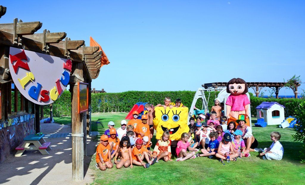 Charmillion Club Resort Sharm el Sheikh Esterno foto SpongeBob SquarePants and Dora the Explorer at Legoland Windsor Resort